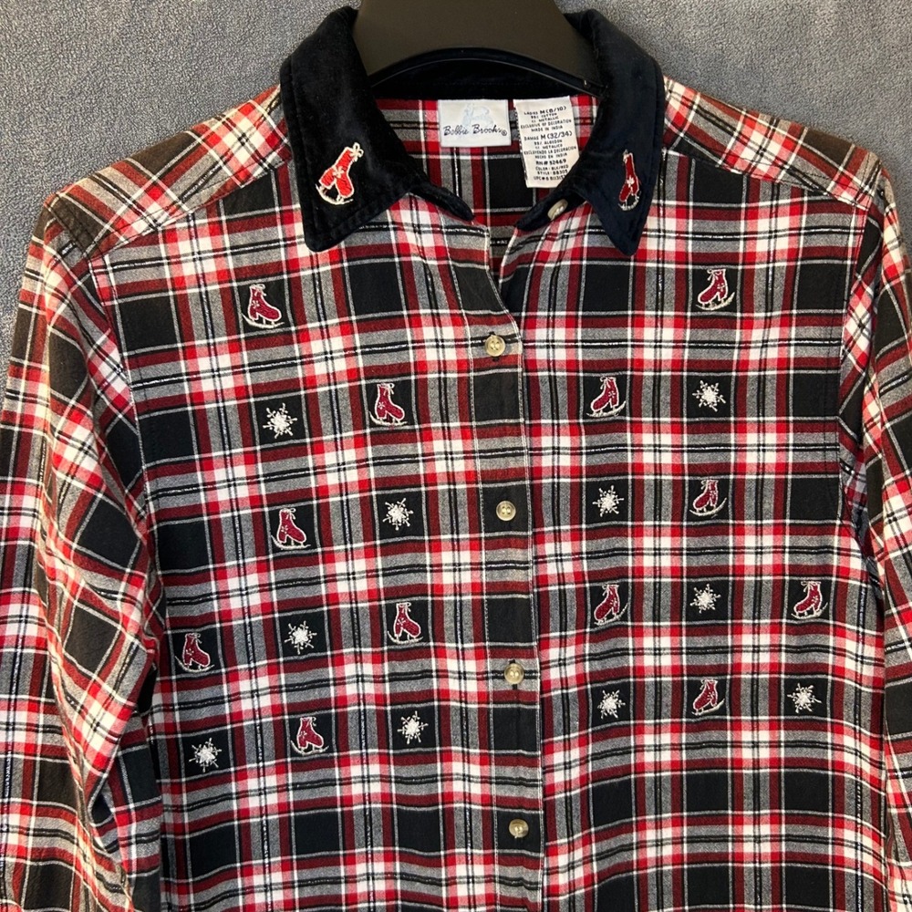Bobbie Brooks Womens M Plaid Shirt Ice Skates Snowflakes Velvet Collar Button Up